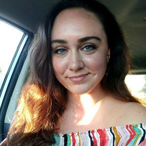 Meet your Posher, Rebecca